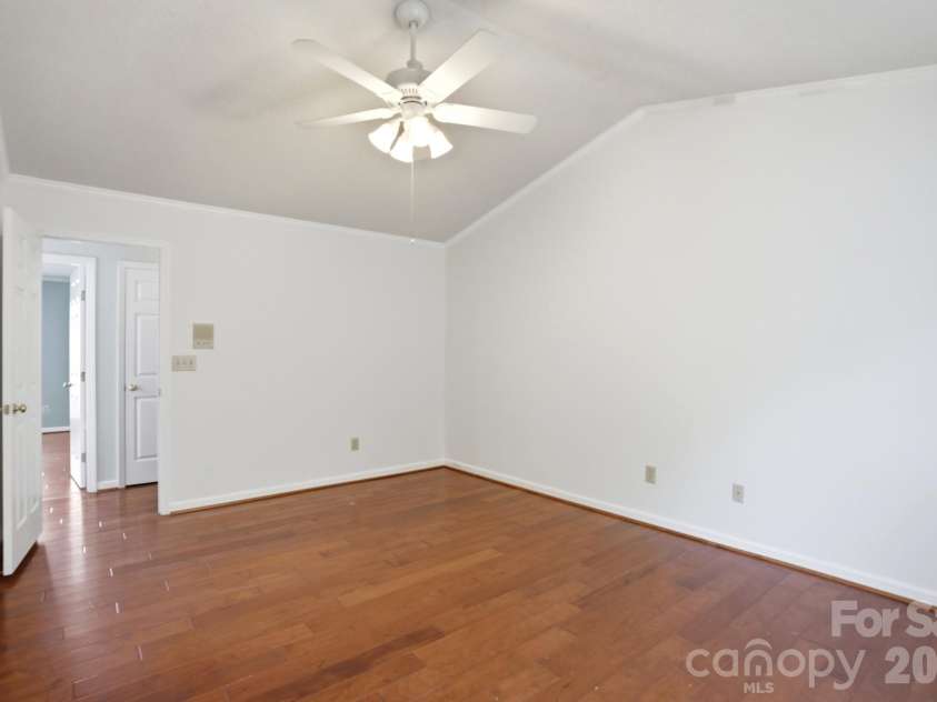 5519 Haybridge Road, Charlotte, NC 28269.  MLS# CAR4363610, YatesRealty ID 30638. Master Bedroom