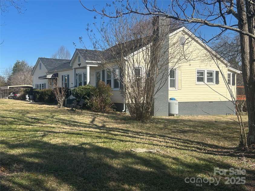 358 Lawing Mill Road, Union Mills, NC 28167.  MLS# CAR4163320, YatesRealty ID 30639. 