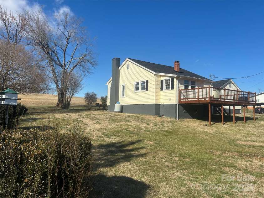 358 Lawing Mill Road, Union Mills, NC 28167.  MLS# CAR4163320, YatesRealty ID 30639. 