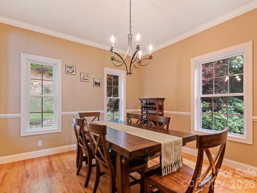 406 Inverness Drive, Waynesville, NC 28785.  MLS# CAR4393022, YatesRealty ID 30639. 