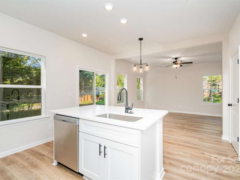 2039 Hughes Avenue, Gastonia, NC 28052.  MLS# CAR4285456, YatesRealty ID 30641. 