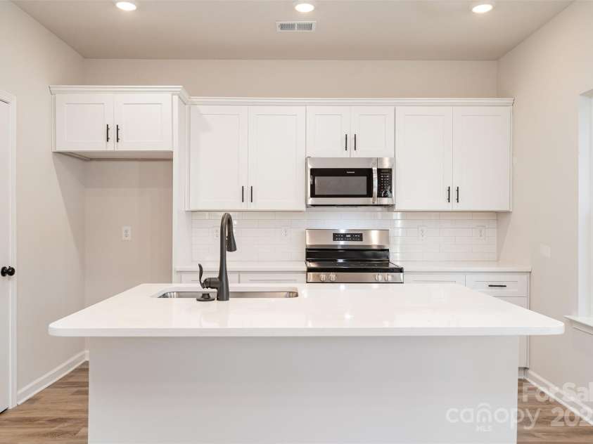 2039 Hughes Avenue, Gastonia, NC 28052.  MLS# CAR4285456, YatesRealty ID 30641. 