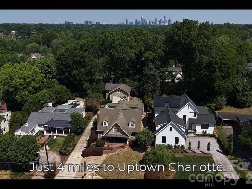 2215 Hassell Place, Charlotte, NC 28209.  MLS# CAR4382060, YatesRealty ID 30641. 
