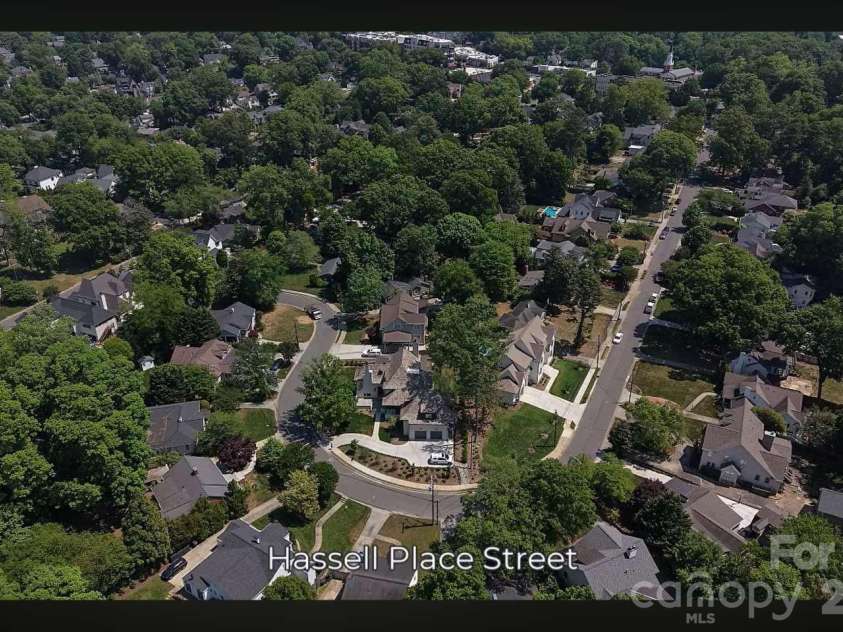 2215 Hassell Place, Charlotte, NC 28209.  MLS# CAR4382060, YatesRealty ID 30641. 