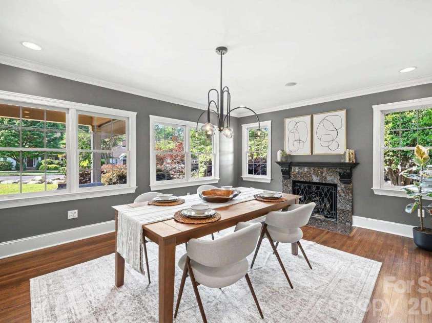 2215 Hassell Place, Charlotte, NC 28209.  MLS# CAR4382060, YatesRealty ID 30641. 