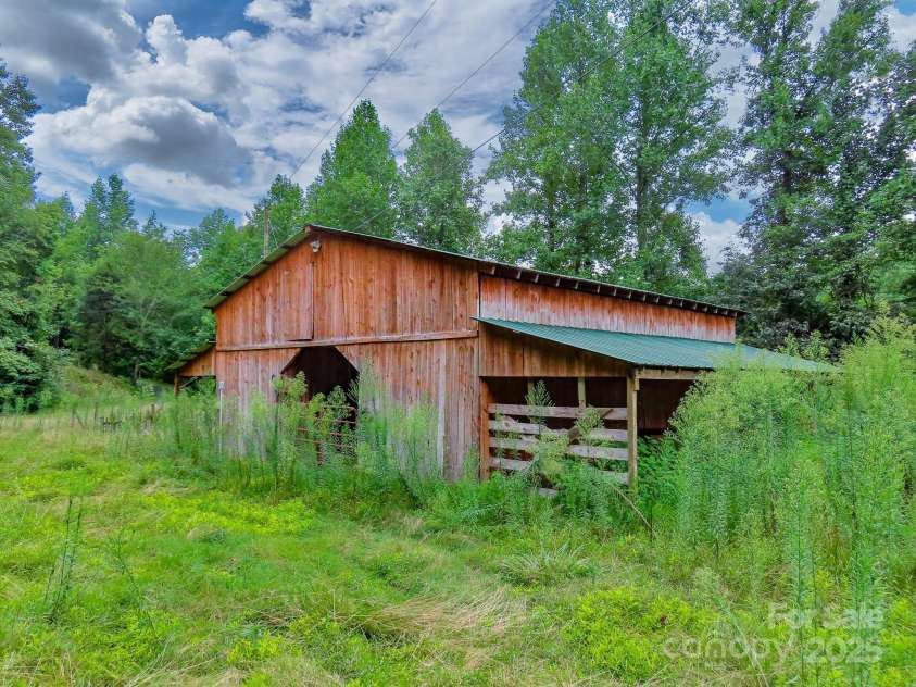 8331 Sugar Hill Road, Marion, NC 28752.  MLS# CAR4288059, YatesRealty ID 30642. Barn