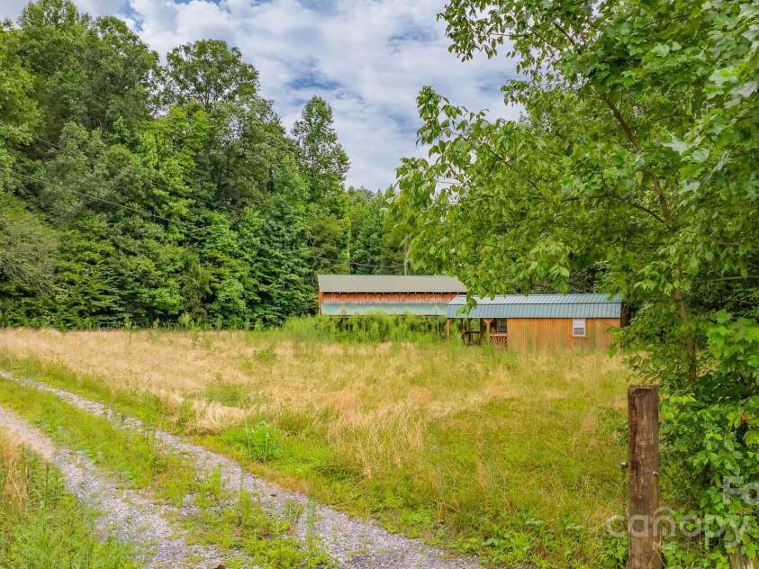 8331 Sugar Hill Road, Marion, NC 28752.  MLS# CAR4288059, YatesRealty ID 30642. Entrance