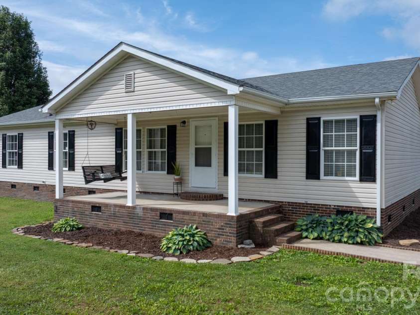 150 Bost Nursery Road, Maiden, NC 28650.  MLS# CAR4388448, YatesRealty ID 30643. Welcome Home