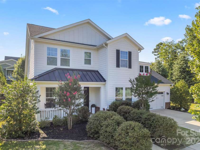 429 Sensibility Circle, Fort Mill, SC 29708.  MLS# CAR4279790, YatesRealty ID 30644. 