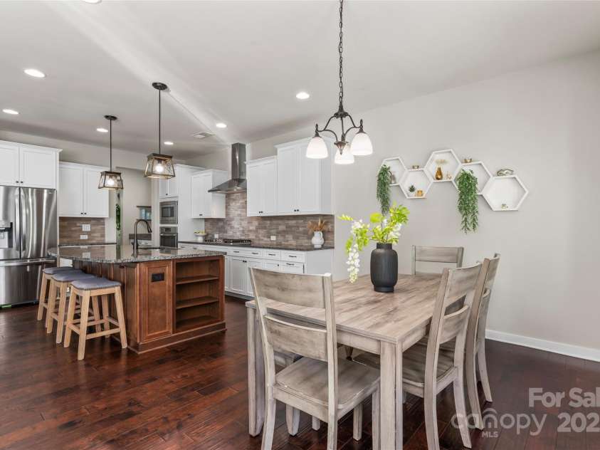 429 Sensibility Circle, Fort Mill, SC 29708.  MLS# CAR4279790, YatesRealty ID 30644. 