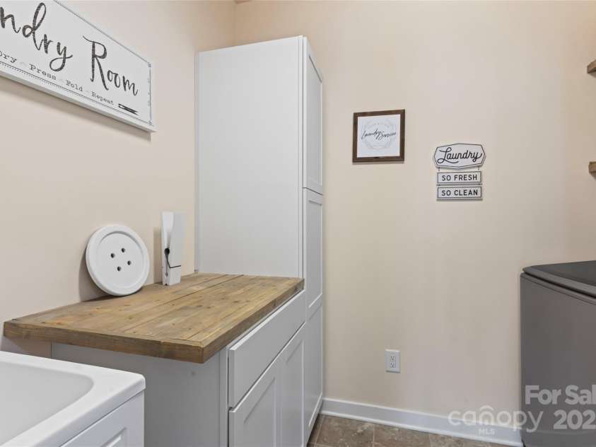 429 Sensibility Circle, Fort Mill, SC 29708.  MLS# CAR4279790, YatesRealty ID 30644. 