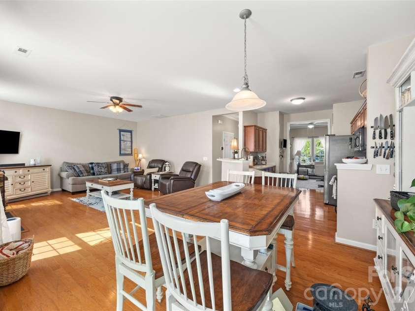 183 Autumn Falls Drive, Clover, SC 29710.  MLS# CAR4360967, YatesRealty ID 30645. 