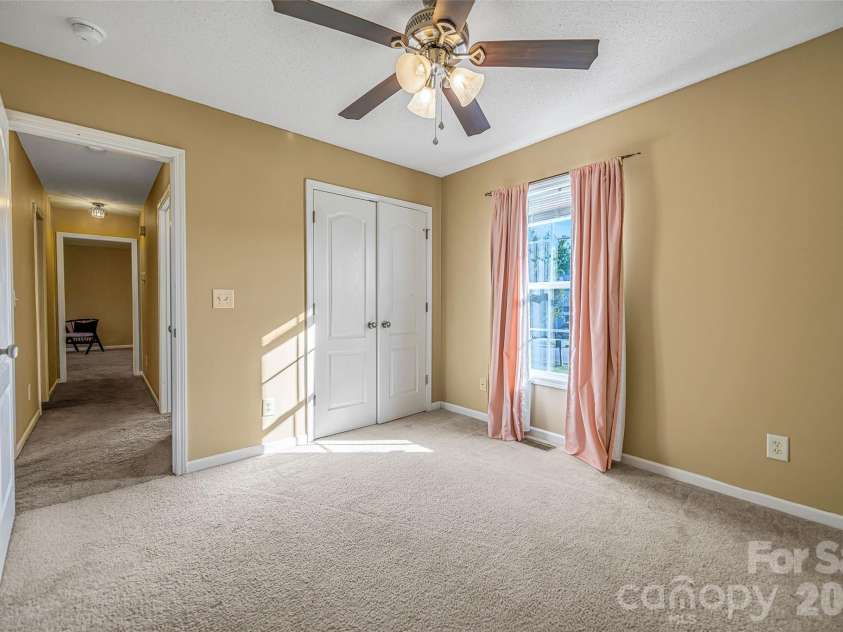 158 Autumn Woods Drive, Kings Mountain, NC 28086.  MLS# CAR4382691, YatesRealty ID 30647. 