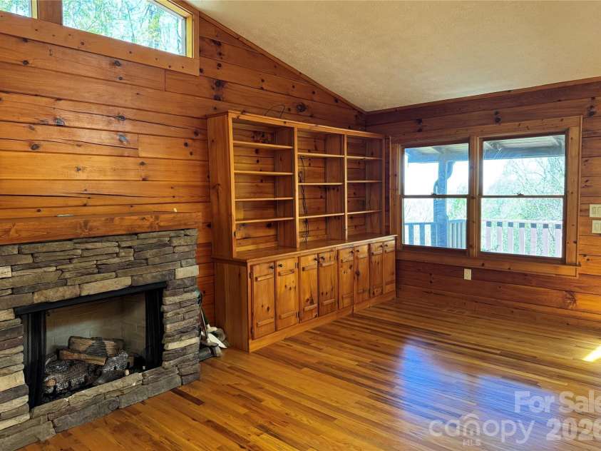 1618 Walnut Creek Road, Waynesville, NC 28786.  MLS# CAR4370470, YatesRealty ID 30649. 