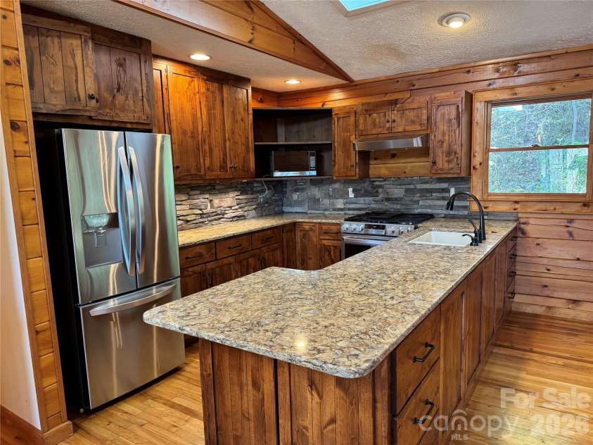 1618 Walnut Creek Road, Waynesville, NC 28786.  MLS# CAR4370470, YatesRealty ID 30649. 