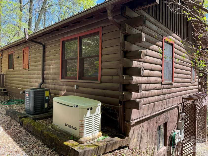 1618 Walnut Creek Road, Waynesville, NC 28786.  MLS# CAR4370470, YatesRealty ID 30649. 