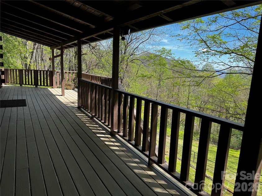 1618 Walnut Creek Road, Waynesville, NC 28786.  MLS# CAR4370470, YatesRealty ID 30649. 