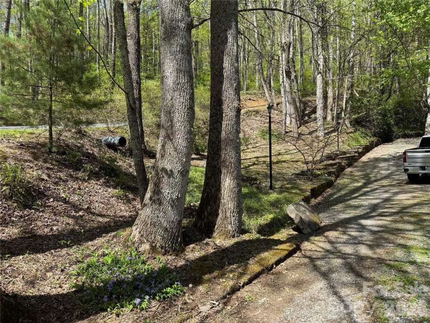 1618 Walnut Creek Road, Waynesville, NC 28786.  MLS# CAR4370470, YatesRealty ID 30649. 