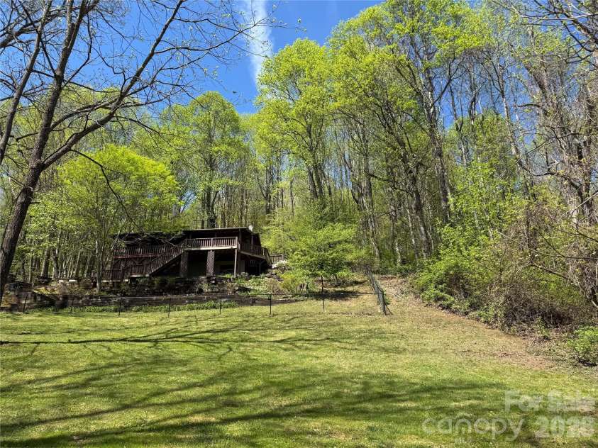 1618 Walnut Creek Road, Waynesville, NC 28786.  MLS# CAR4370470, YatesRealty ID 30649. 
