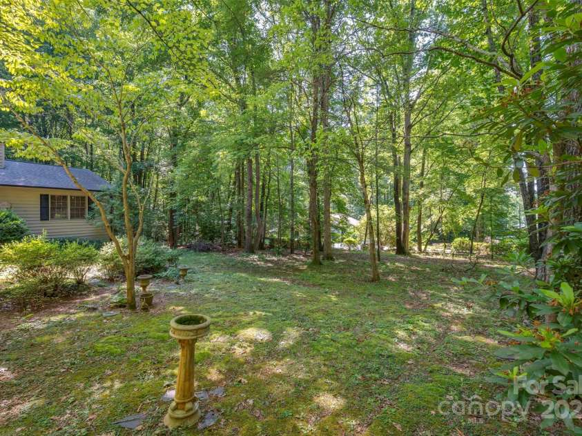 144 Beechwood Drive, Columbus, NC 28722.  MLS# CAR4277729, YatesRealty ID 3065. 