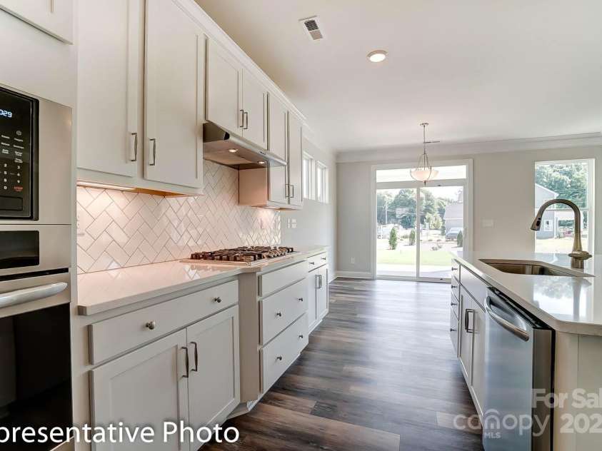 2227 Caravan Lane, Stanley, NC 28164.  MLS# CAR4265668, YatesRealty ID 30650. 