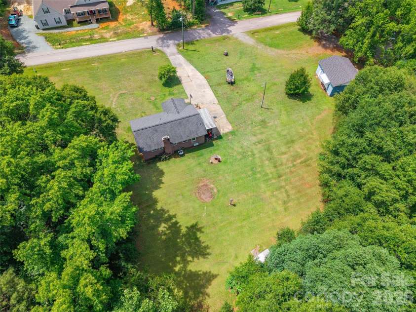 1820 Brian Kelly Lane, Fort Mill, SC 29708.  MLS# CAR4388377, YatesRealty ID 30651. 