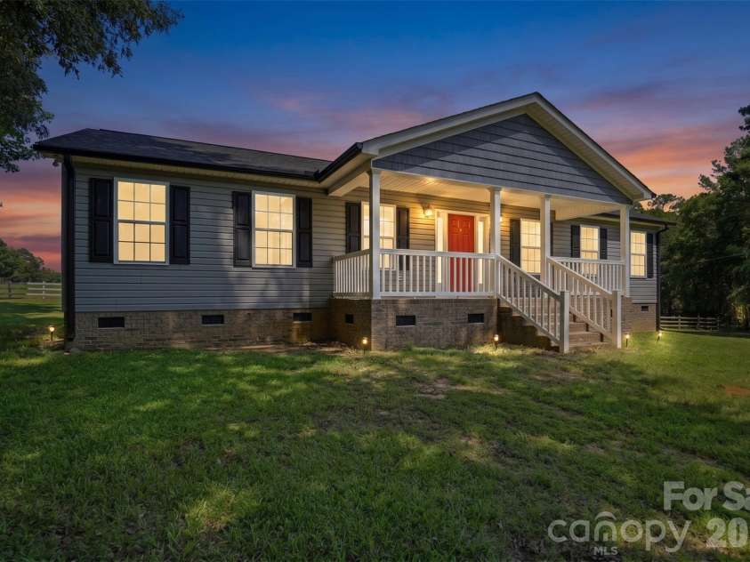 1019 Clack A Drome Drive, Chester, SC 29706.  MLS# CAR4389860, YatesRealty ID 30652. 