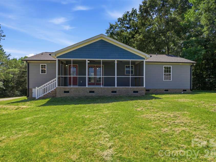 1019 Clack A Drome Drive, Chester, SC 29706.  MLS# CAR4389860, YatesRealty ID 30652. 