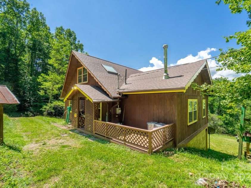11895 Canada Road, Tuckasegee, NC 28783.  MLS# CAR4286205, YatesRealty ID 30653. 