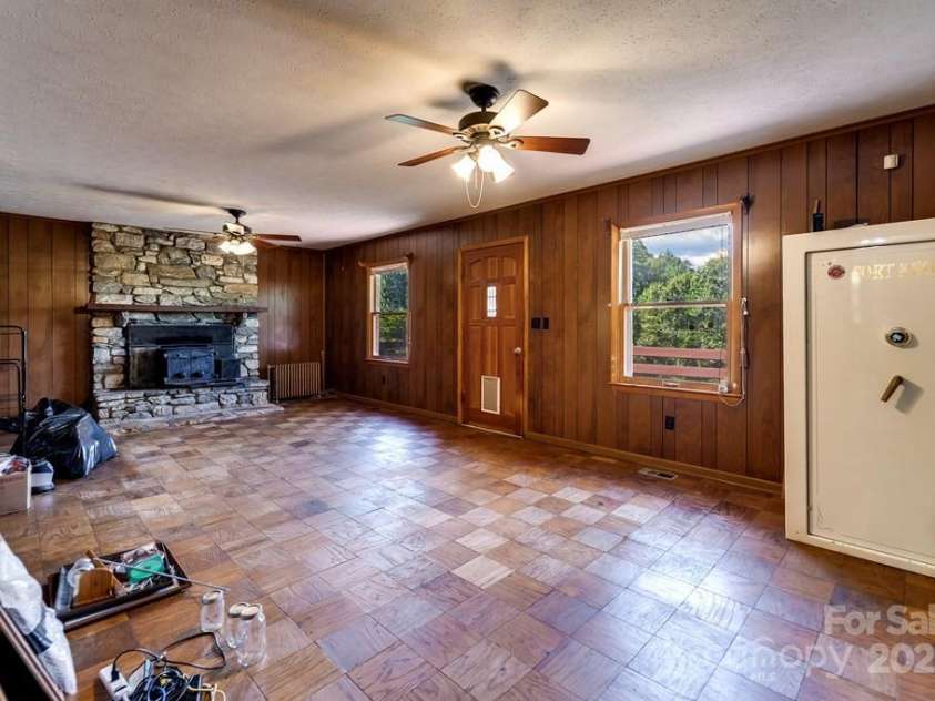 11895 Canada Road, Tuckasegee, NC 28783.  MLS# CAR4286205, YatesRealty ID 30653. 