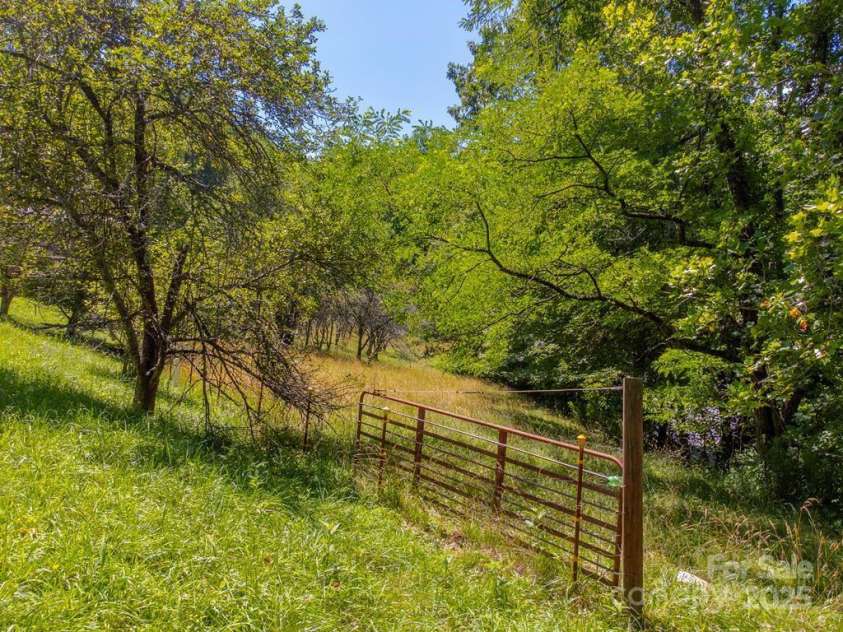 11895 Canada Road, Tuckasegee, NC 28783.  MLS# CAR4286205, YatesRealty ID 30653. 