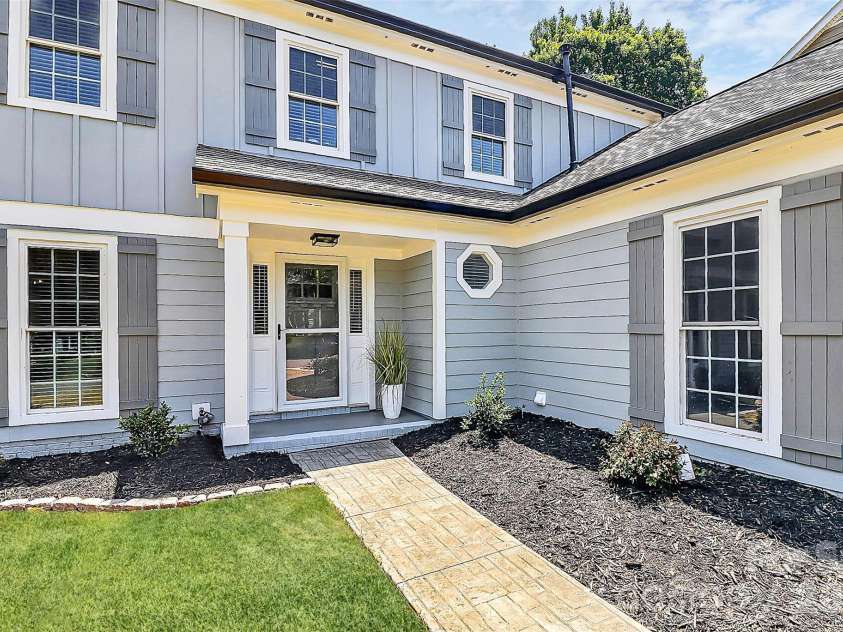 1943 Watlington Drive, Charlotte, NC 28270.  MLS# CAR4388699, YatesRealty ID 30653. 