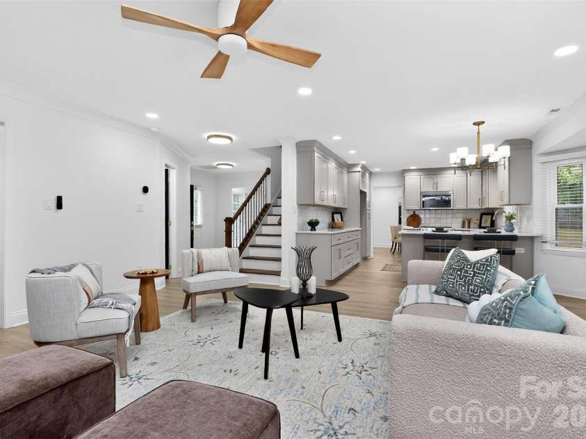 1943 Watlington Drive, Charlotte, NC 28270.  MLS# CAR4388699, YatesRealty ID 30653. 