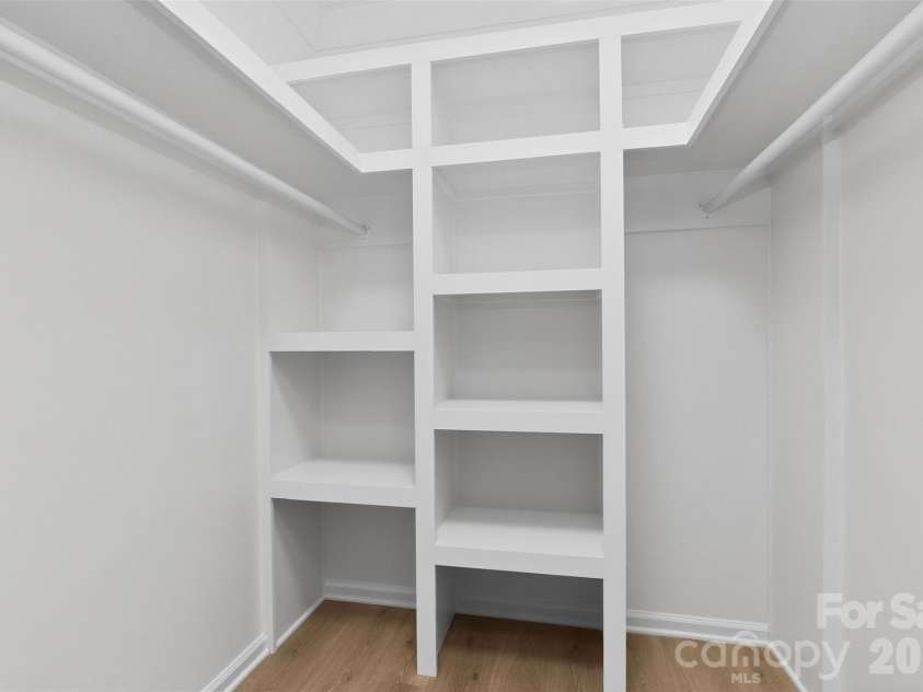 1943 Watlington Drive, Charlotte, NC 28270.  MLS# CAR4388699, YatesRealty ID 30653. 