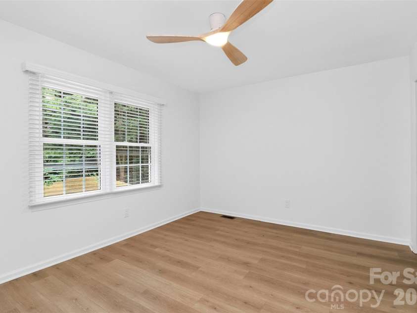 1943 Watlington Drive, Charlotte, NC 28270.  MLS# CAR4388699, YatesRealty ID 30653. 