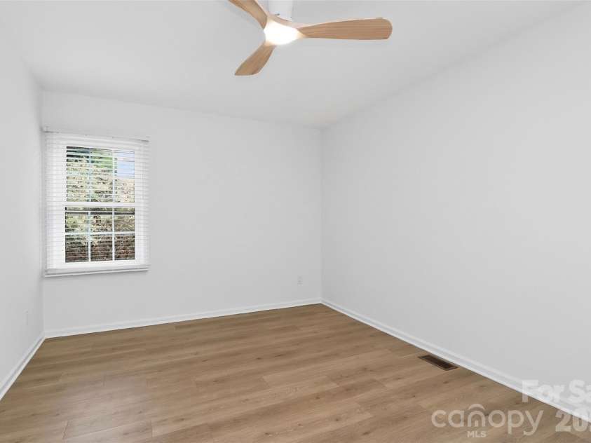 1943 Watlington Drive, Charlotte, NC 28270.  MLS# CAR4388699, YatesRealty ID 30653. 
