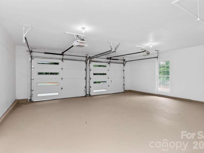 1943 Watlington Drive, Charlotte, NC 28270.  MLS# CAR4388699, YatesRealty ID 30653. 