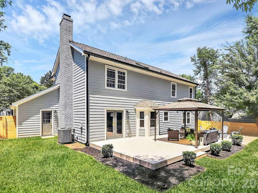 1943 Watlington Drive, Charlotte, NC 28270.  MLS# CAR4388699, YatesRealty ID 30653. 