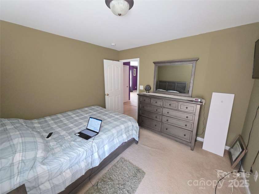3042 Ernest Russell Court, Charlotte, NC 28269.  MLS# CAR4286579, YatesRealty ID 30655. Secondary bedroom