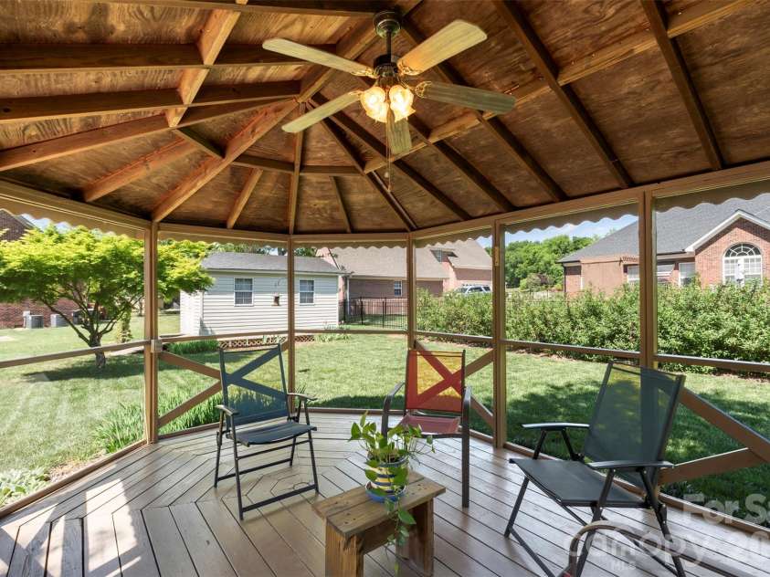 4006 Jubilee Court, Concord, NC 28027.  MLS# CAR4363916, YatesRealty ID 30656. 
