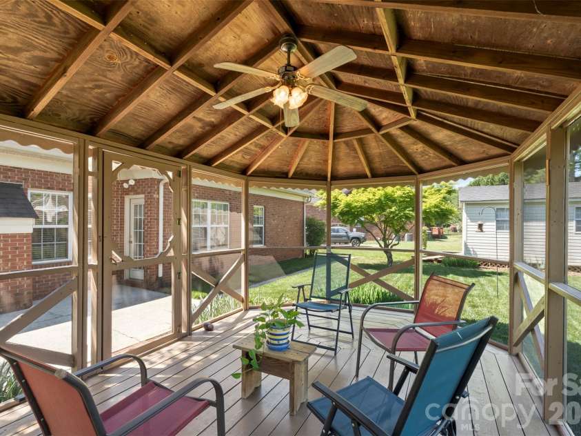 4006 Jubilee Court, Concord, NC 28027.  MLS# CAR4363916, YatesRealty ID 30656. 