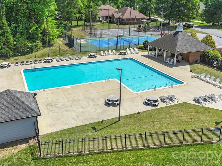 4006 Jubilee Court, Concord, NC 28027.  MLS# CAR4363916, YatesRealty ID 30656. 