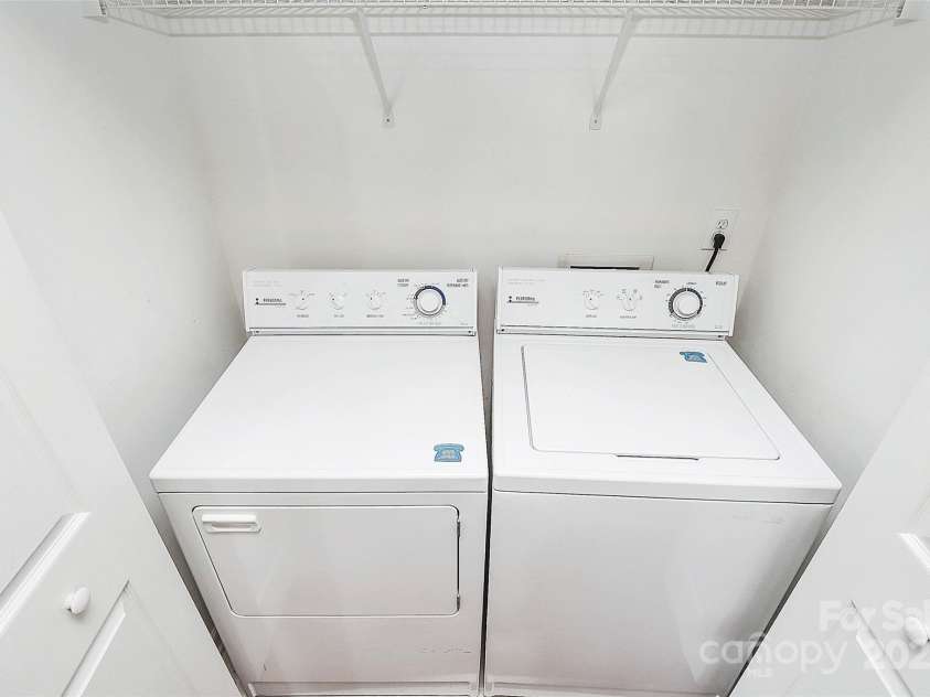 4580 Antelope Lane, Charlotte, NC 28269.  MLS# CAR4277869, YatesRealty ID 30656. 