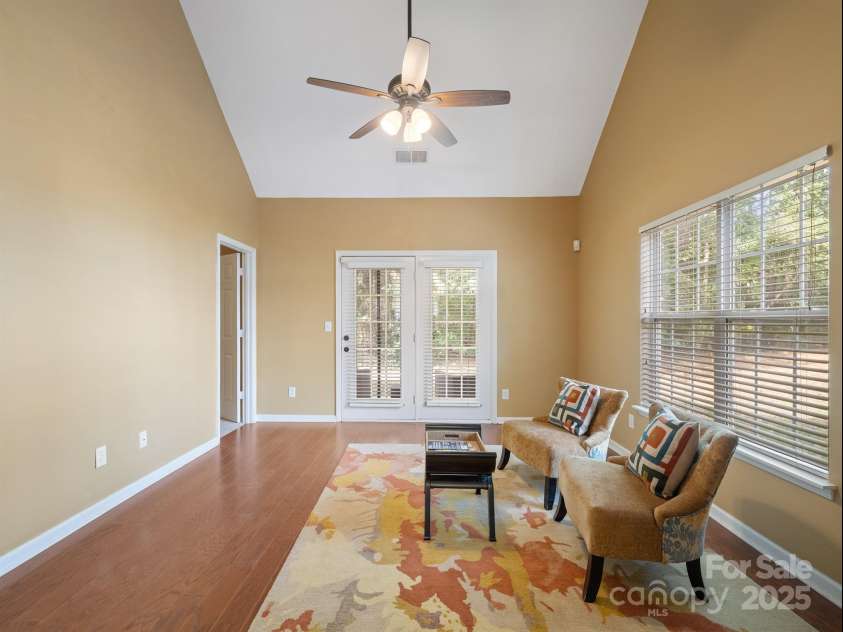 4580 Antelope Lane, Charlotte, NC 28269.  MLS# CAR4277869, YatesRealty ID 30656. 