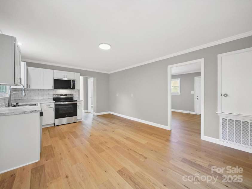 15 Woodland Drive, Polkton, NC 28135.  MLS# CAR4285291, YatesRealty ID 30657. 