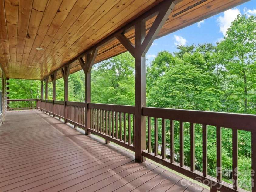 439 Upper Pig Pen Road, Green Mountain, NC 28740.  MLS# CAR4392353, YatesRealty ID 30658. 