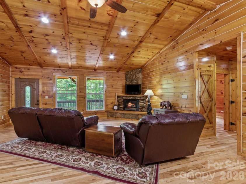 439 Upper Pig Pen Road, Green Mountain, NC 28740.  MLS# CAR4392353, YatesRealty ID 30658. 