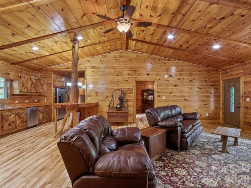 439 Upper Pig Pen Road, Green Mountain, NC 28740.  MLS# CAR4392353, YatesRealty ID 30658. 