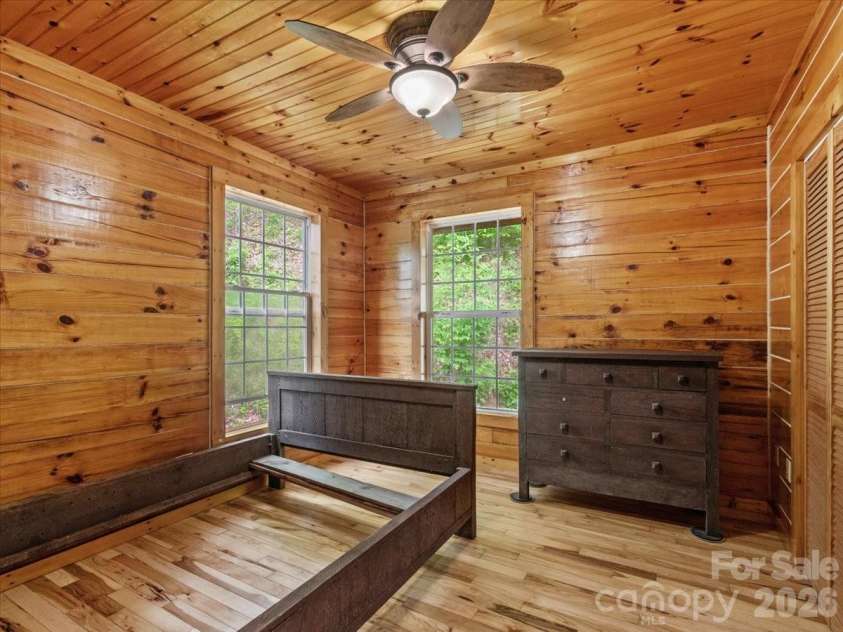 439 Upper Pig Pen Road, Green Mountain, NC 28740.  MLS# CAR4392353, YatesRealty ID 30658. 
