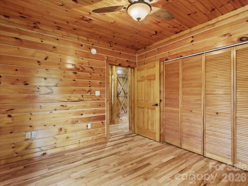 439 Upper Pig Pen Road, Green Mountain, NC 28740.  MLS# CAR4392353, YatesRealty ID 30658. 